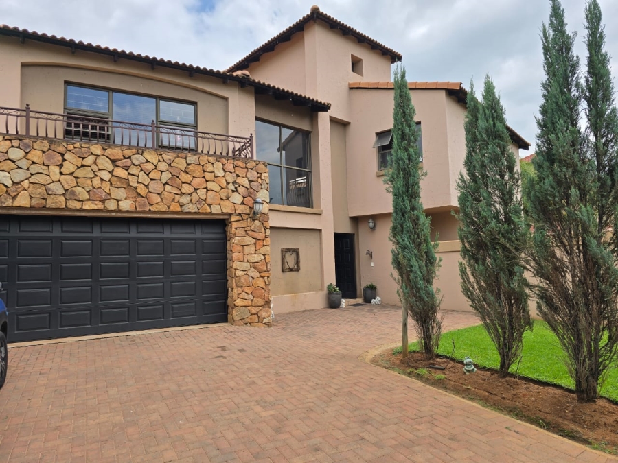4 Bedroom Property for Sale in Melodie North West